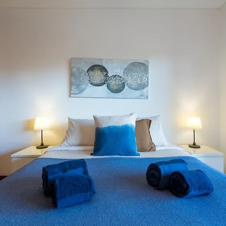 & Garden View Apartment *