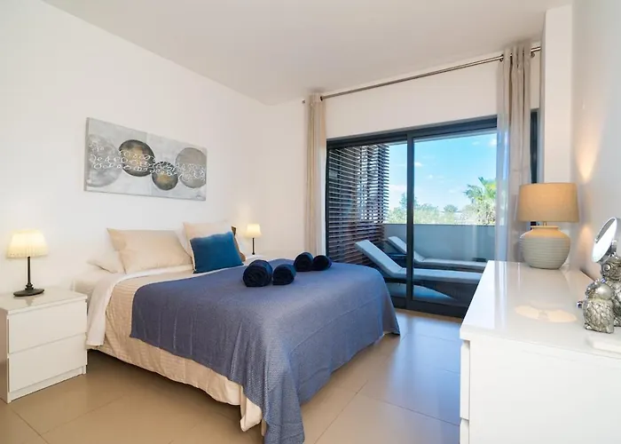 아파트 & Garden View *