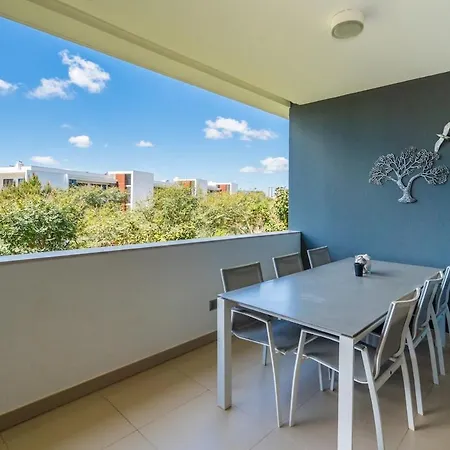 & Garden View Daire Lagos